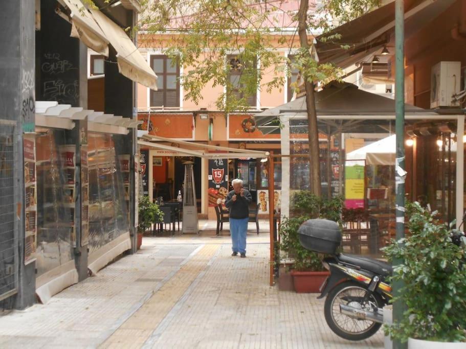 Downtown Quiet Apartment On A Pedestrian Street Athene Buitenkant foto