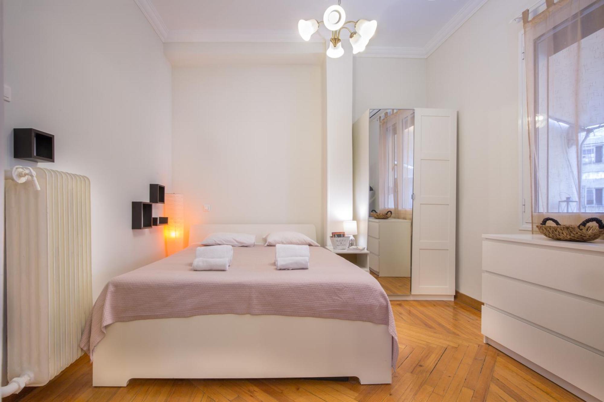 Downtown Quiet Apartment On A Pedestrian Street Athene Buitenkant foto
