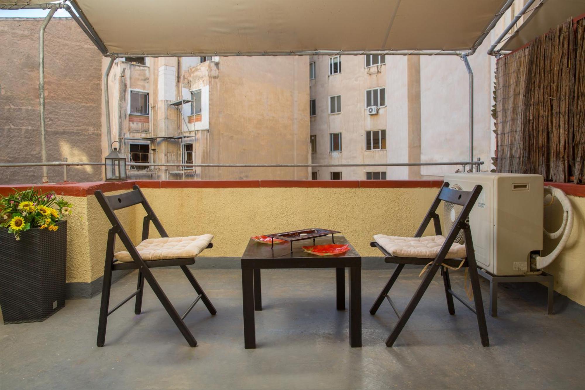 Downtown Quiet Apartment On A Pedestrian Street Athene Buitenkant foto