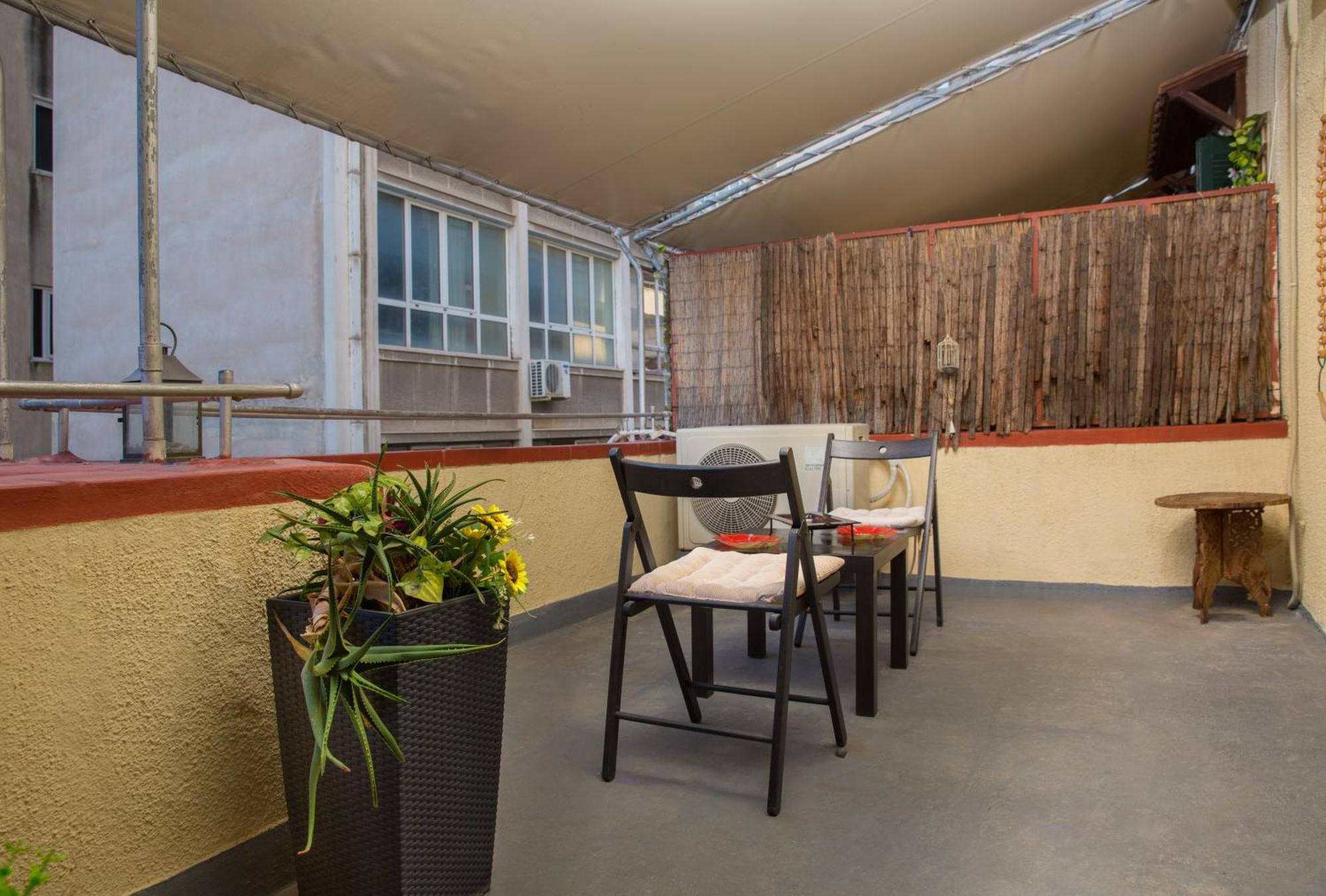 Downtown Quiet Apartment On A Pedestrian Street Athene Buitenkant foto